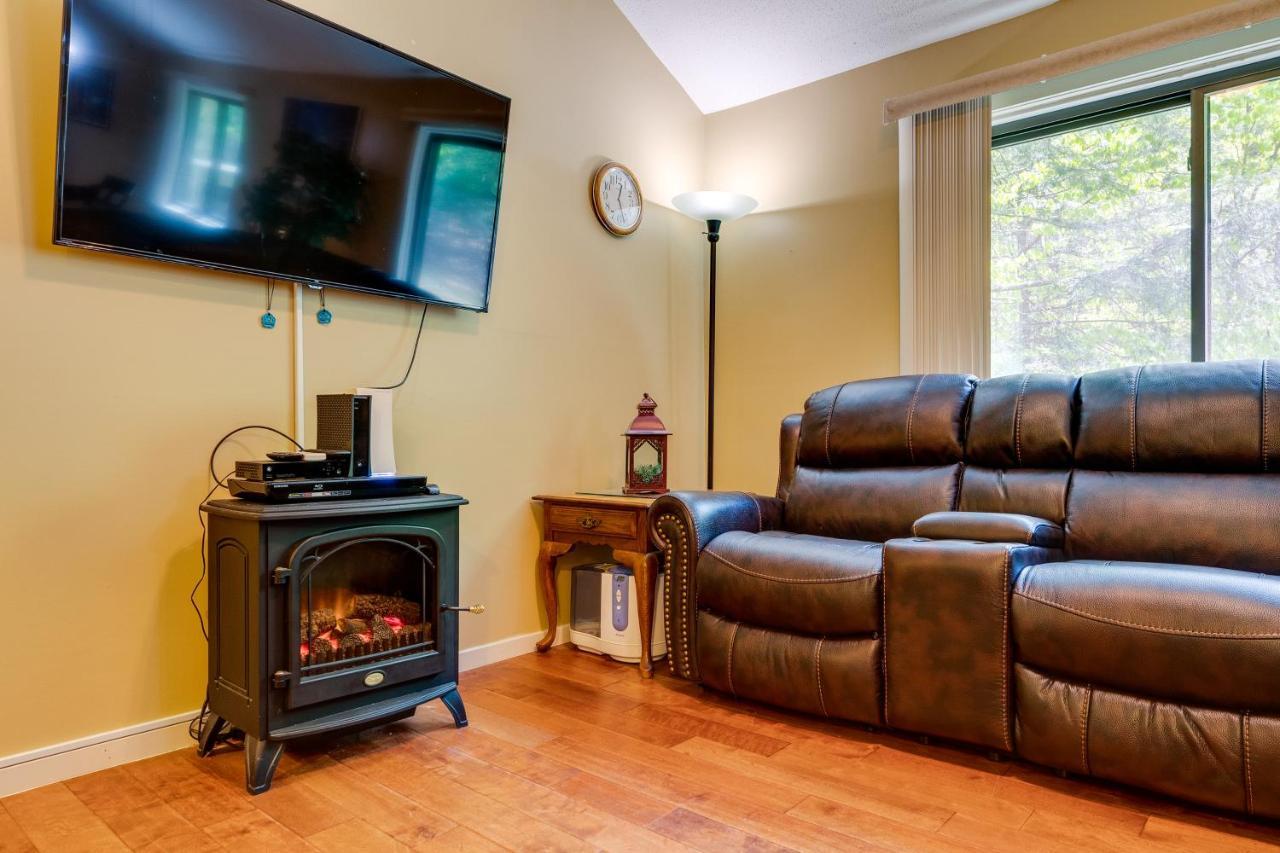 Townhome With Balcony 1 Mi To Resort! * Bartlett